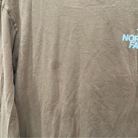 The North Face Box Back Print Long Sleeve T-Shirt in Brown Men’s Medium - Picture 5 of 11